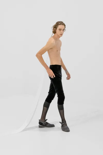 Look 4
